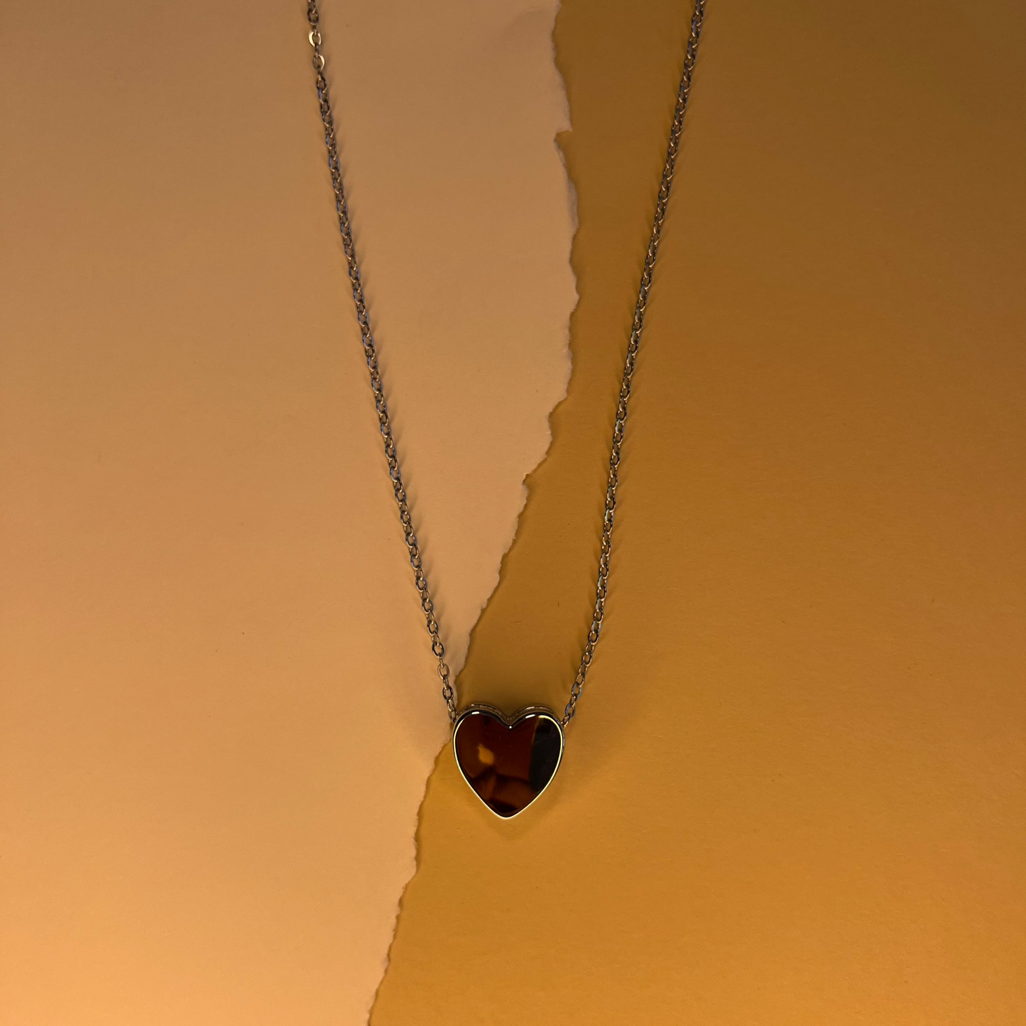 COLLAR CORAZON HUECO PLATA